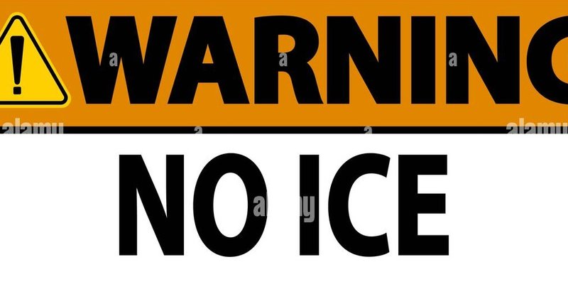 warning-sign-no-ice-skating-2T61J6G-197556184